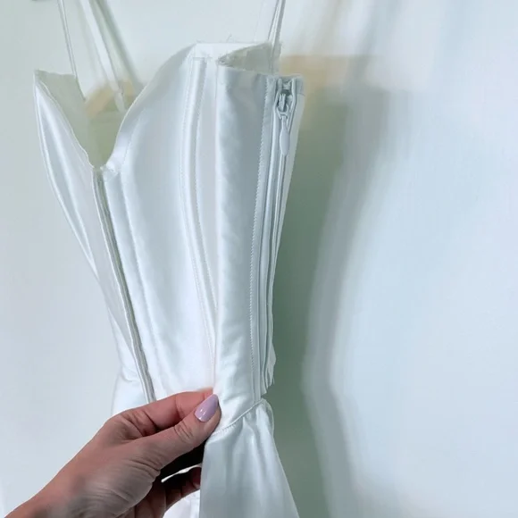 SKIMS Ivory Woven Shine Corset Dress Bachelorette NWT- Size Small - Picture 8 of 12